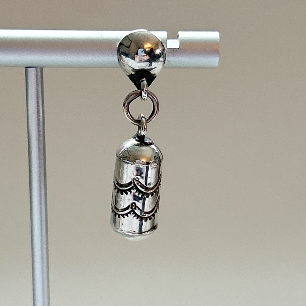 Southwestern Sterling Silver Earrings - Picture 7 of 8